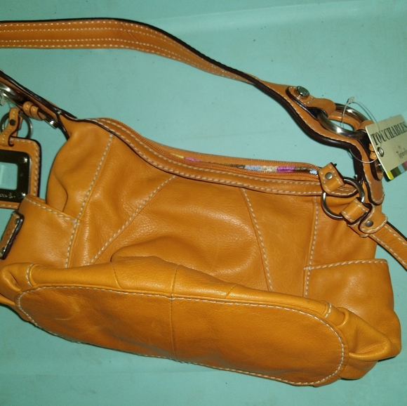Tignanello Tan Leather Handbag NWT - Picture 2 of 11